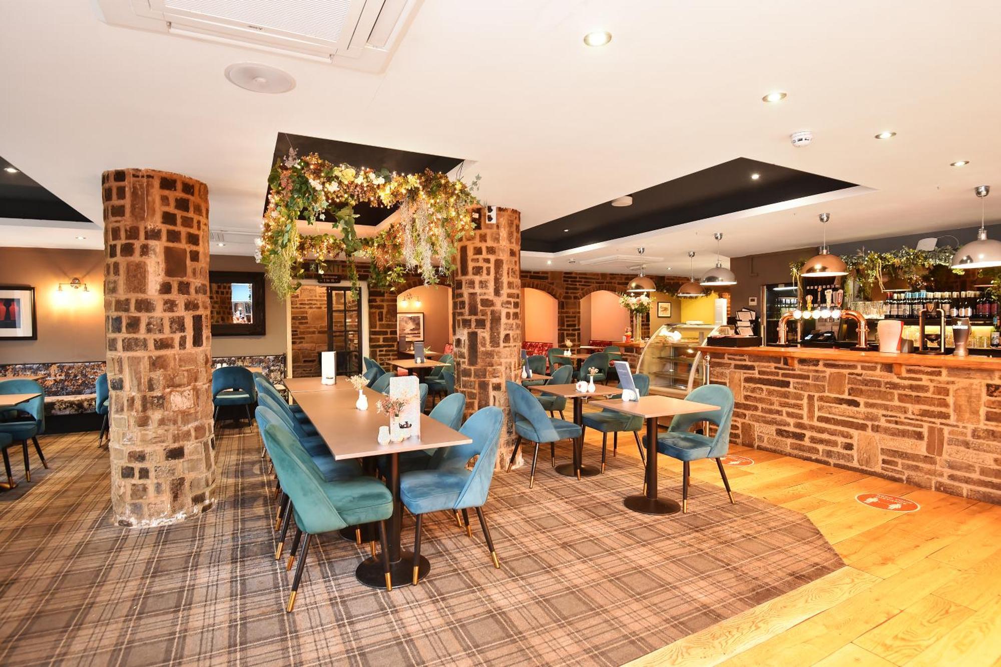 Chequers Inn 해러게이트 외부 사진